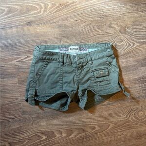 Garage shorts